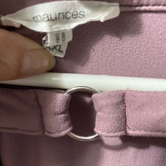 Brand Maurice’s size xxl mauve top - Picture 2 of 2